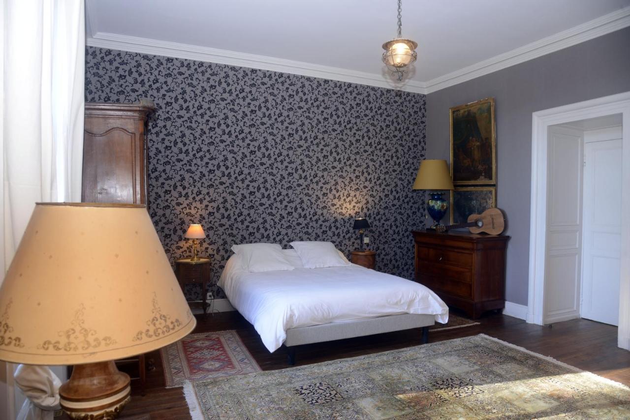 Chateau Rosemont - Grande Maison Familiale Campagne Dans Le Medoc Avec Piscine Et Tennis A 15 Mn Bordeaux Labarde Eksteriør billede