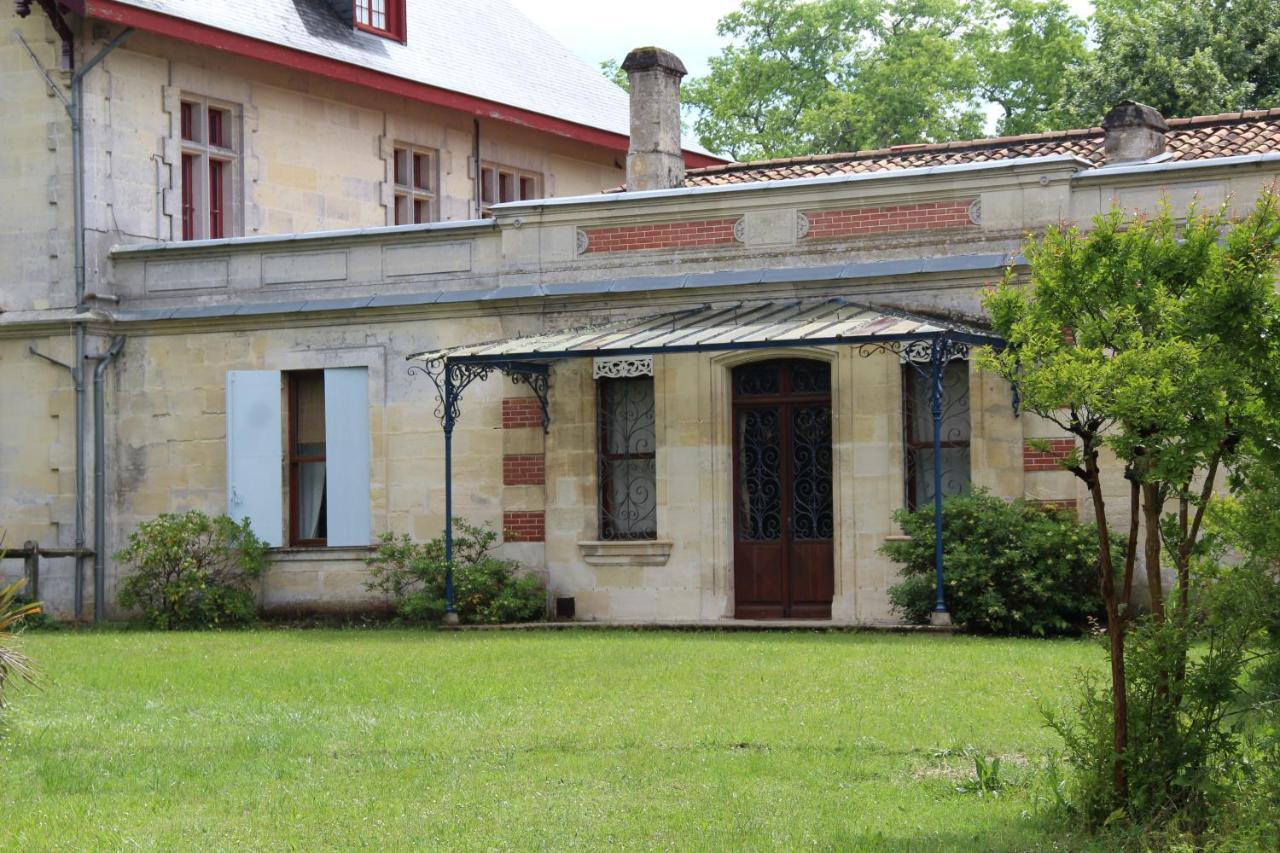 Chateau Rosemont - Grande Maison Familiale Campagne Dans Le Medoc Avec Piscine Et Tennis A 15 Mn Bordeaux Labarde Eksteriør billede
